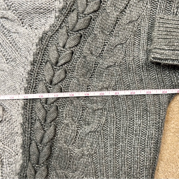 Vera Wang Women's Gray Cable Knit Turtleneck Sweater - Picture 8 of 12